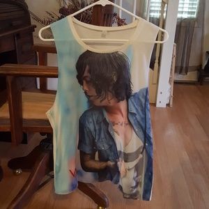 Kellin Quinn muscle tee
